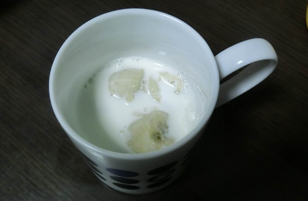 牛乳がまずい 嫌い と感じる理由や上手な飲み方 混ぜるのもあり ココアやシチューやフルーツなど 白丸くん